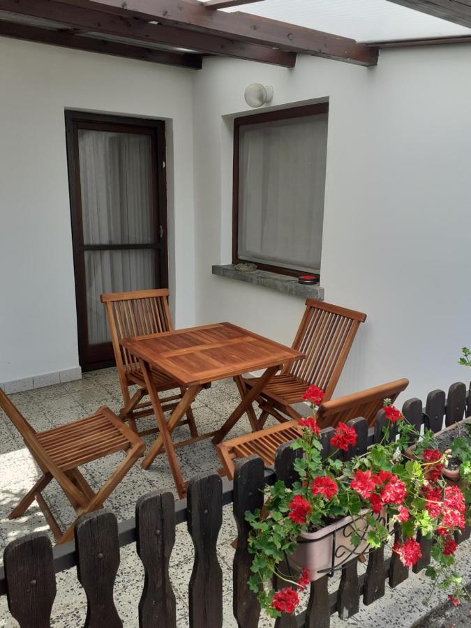 Ágnes Apartmanok Harkány Szoba fotó